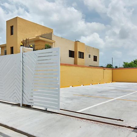 Bnb Tropical Island Aparthotel - Corales Del Sur - Santo Domingo Este Eksteriør bilde