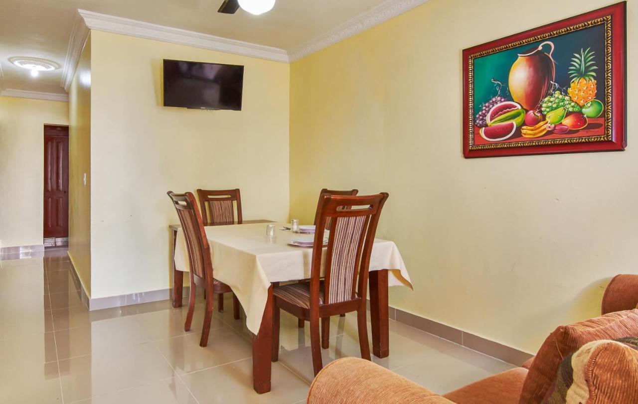 Bnb Tropical Island Aparthotel - Corales Del Sur - Santo Domingo Este Eksteriør bilde