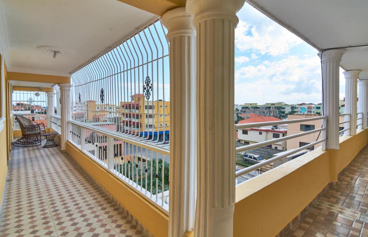Bnb Tropical Island Aparthotel - Corales Del Sur - Santo Domingo Este Eksteriør bilde