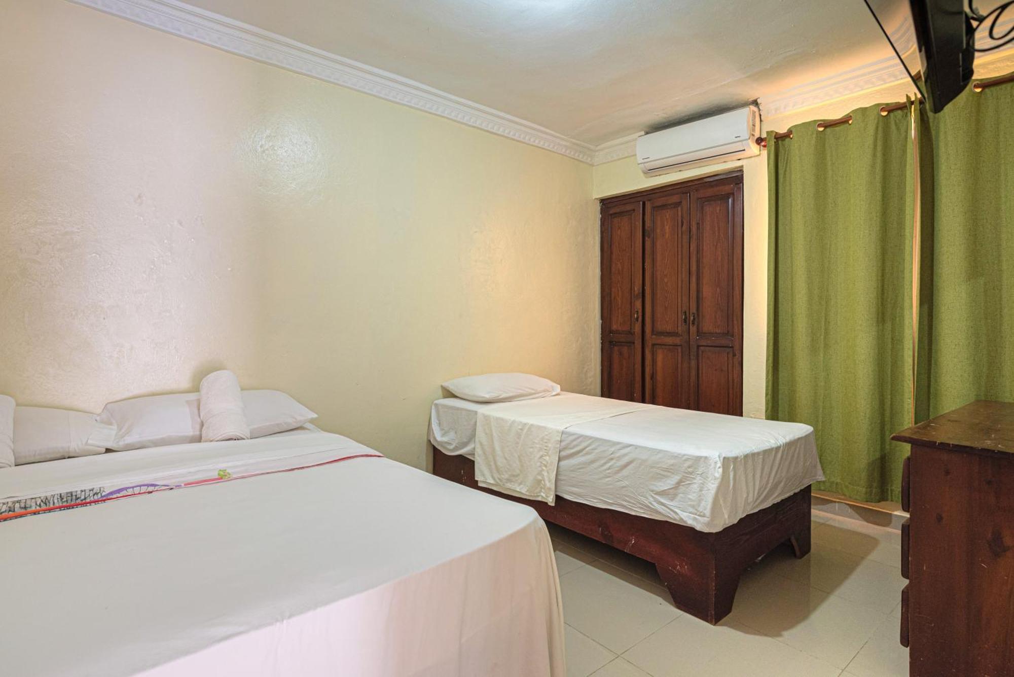 Bnb Tropical Island Aparthotel - Corales Del Sur - Santo Domingo Este Eksteriør bilde