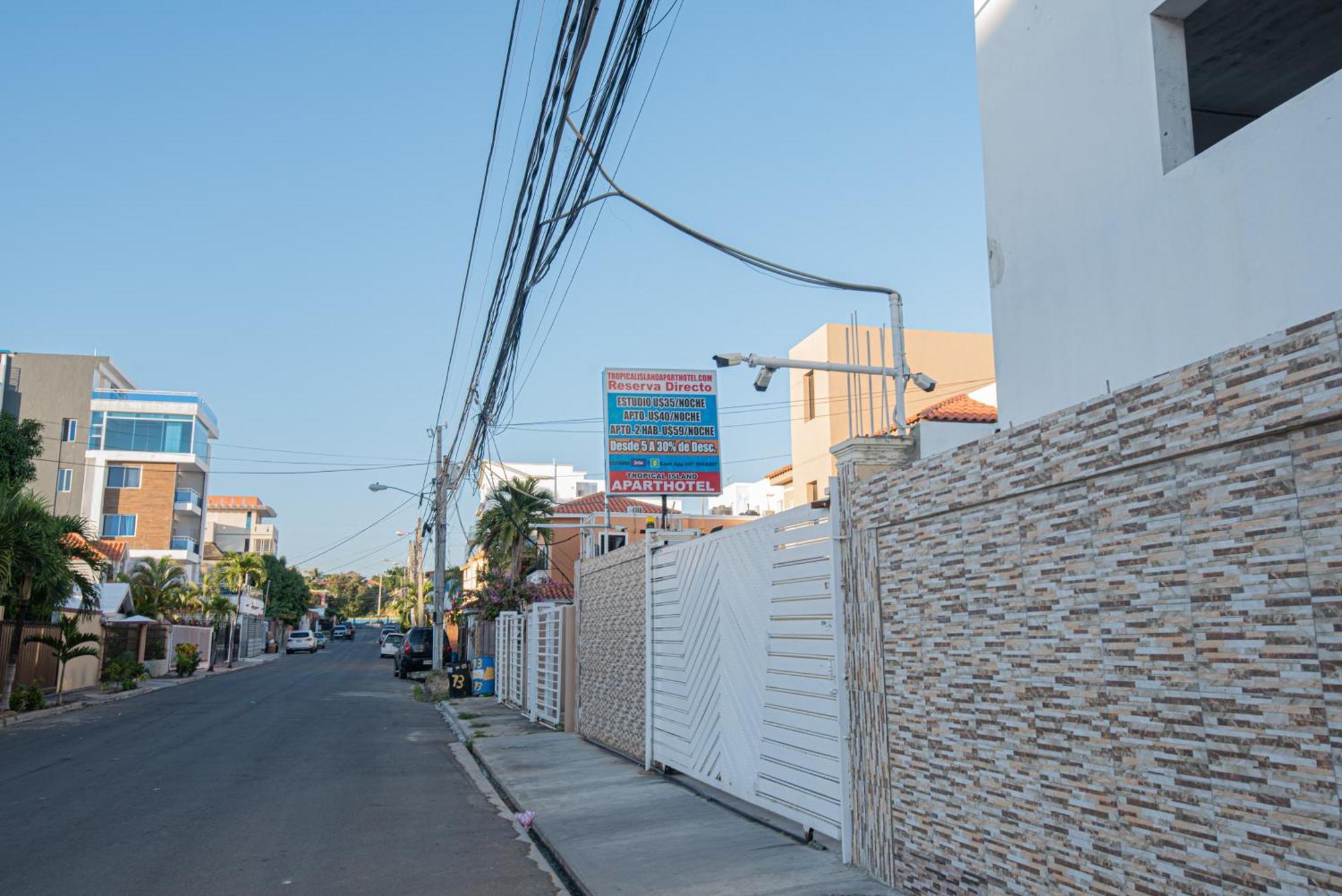 Bnb Tropical Island Aparthotel - Corales Del Sur - Santo Domingo Este Eksteriør bilde
