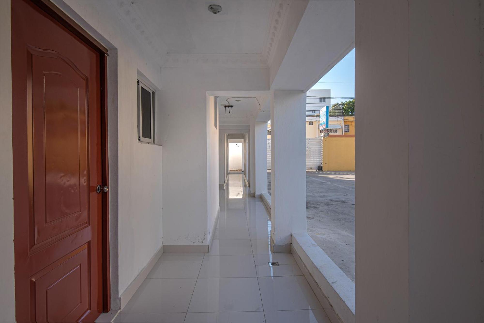 Bnb Tropical Island Aparthotel - Corales Del Sur - Santo Domingo Este Eksteriør bilde