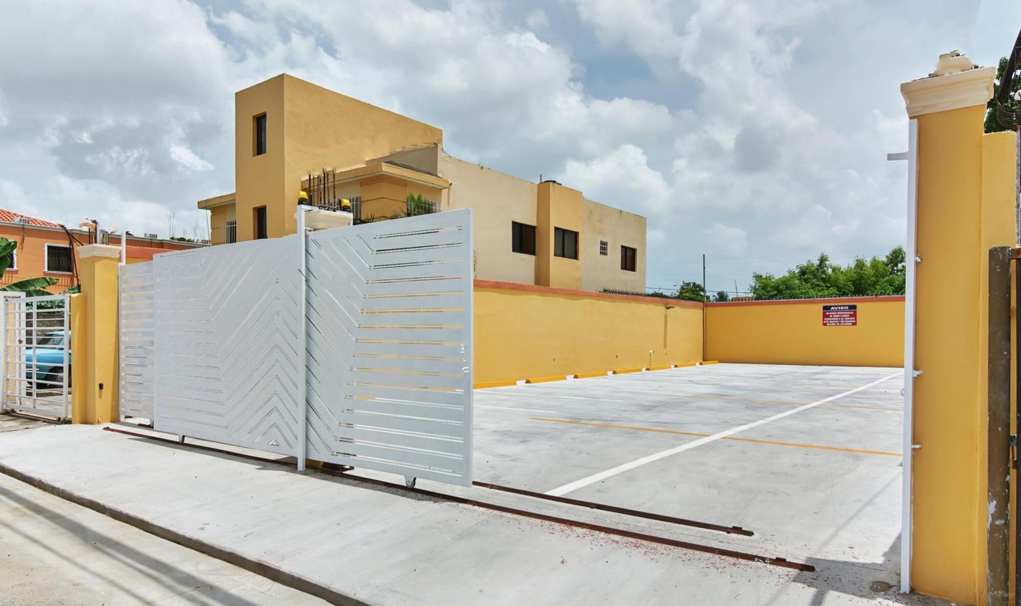 Bnb Tropical Island Aparthotel - Corales Del Sur - Santo Domingo Este Eksteriør bilde
